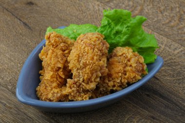 Çıtır tavuk kanatları