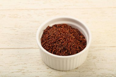 pişmemiş kahverengi pirinç