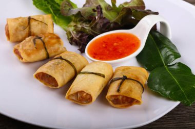 Geleneksel Asya böreği