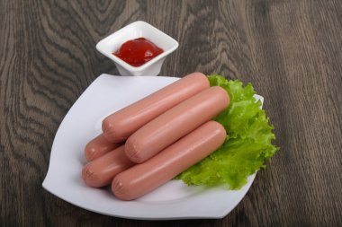 haşlanmış et sosis