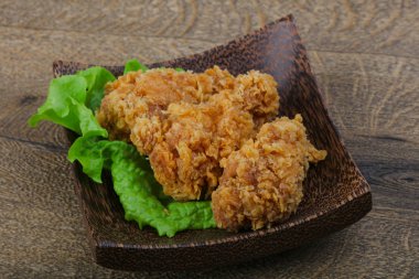 Çıtır tavuk kanatları