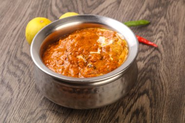 Tereyağı tavuk krem