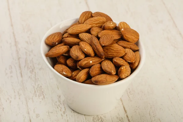 Ripe Almond in the bowl — Stock Photo, Image