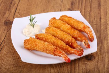 Sıcak çıtır karides tempura