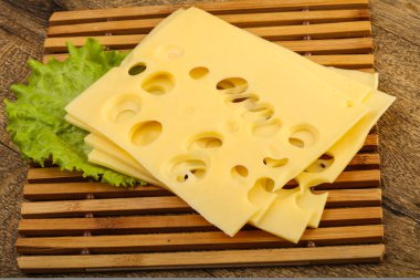 Lezzetli peyniri dilimlenmiş