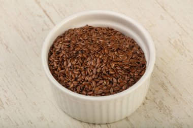 Kabın içinde keten tohumu