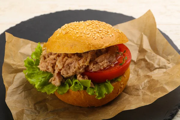 lezzetli ton balıklı sandviç