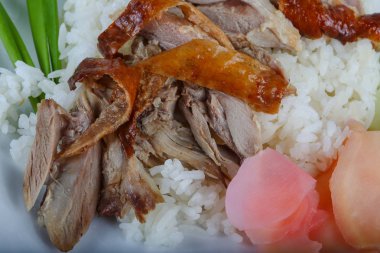 pirinç kızarmış ördek