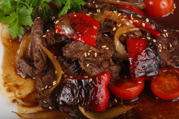 Beef in oyster sauce