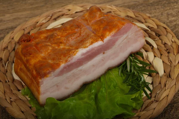 Geräuchertes Schweinebraten — Stockfoto