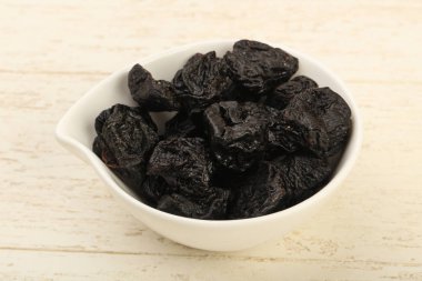 Kurutulmuş Erik yığın