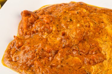 Tereyağı tavuk krem