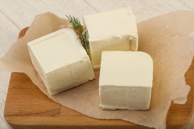 beyaz peynir ile dereotu 