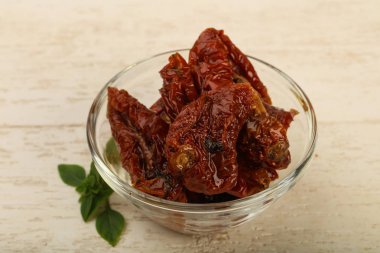 Kurutulmuş domates reçeli