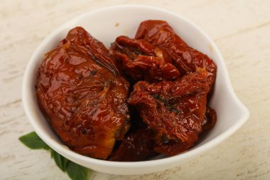 Kurutulmuş domates reçeli