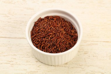 pişmemiş kahverengi pirinç