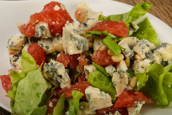 Ensalada de pomelo y queso azul — Foto de Stock