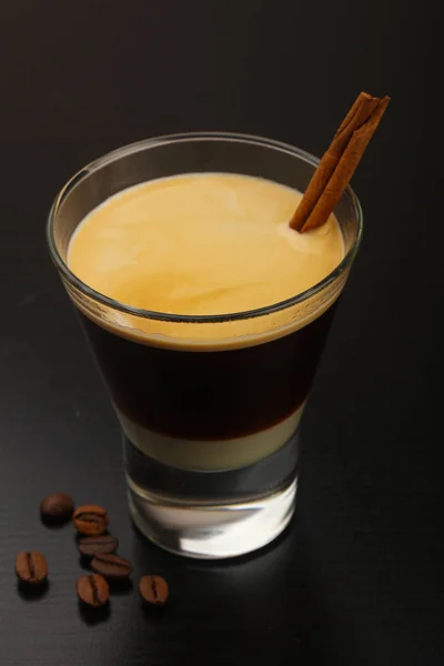 Condenced sütlü espresso — Stok fotoğraf