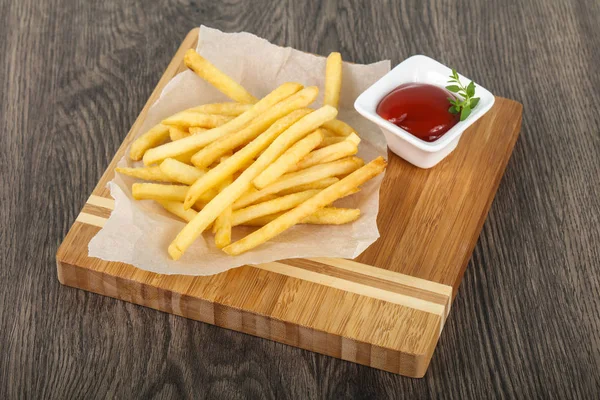 Batatas fritas frescas — Fotografia de Stock