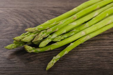 ham yeşil kuşkonmaz 