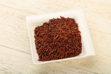 kahverengi pirinç kase