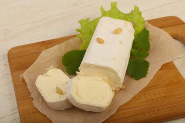 Brie peyniri rulo