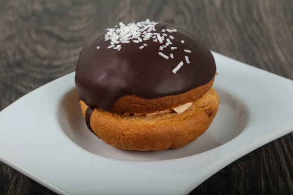 Sweet Bouchee cake — Stock Photo, Image