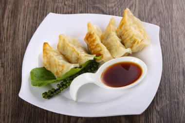 Japonya köfte - sosu