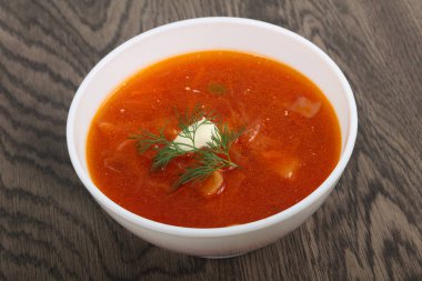 Geleneksel pancar çorbası