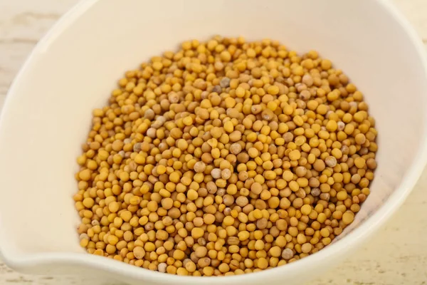 Mustard seeds in the bowl