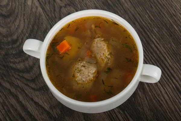 Köfteli sıcak çorba.