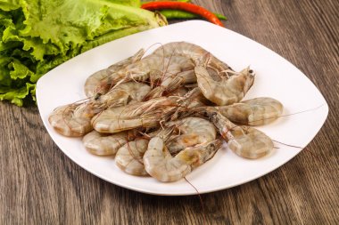 Ham Kral plaka üzerinde karides