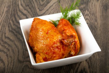 kavrulmuş tavuk uyluk