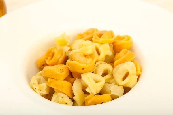 Ravioli pasta i skålen — Stockfoto