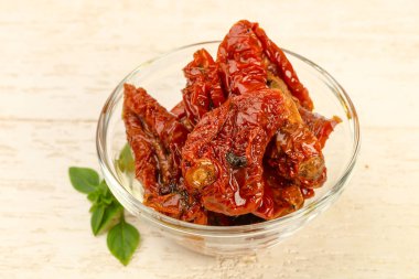 Kurutulmuş domates reçeli