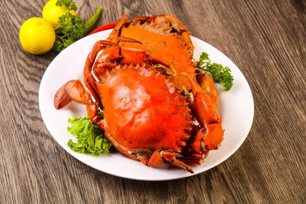 Lezzetli haşlanmış Yengeç