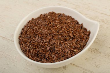 Kabın içinde keten tohumu