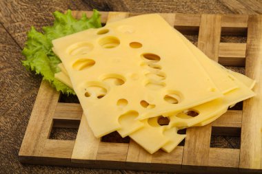 lezzetli dilimlenmiş peynir