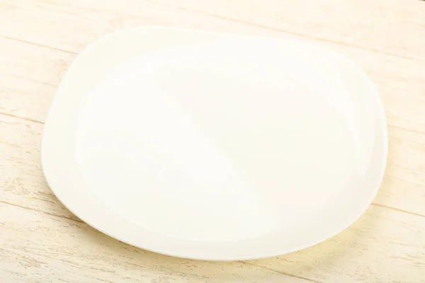 Пустая тарелка для дома — стоковое фото