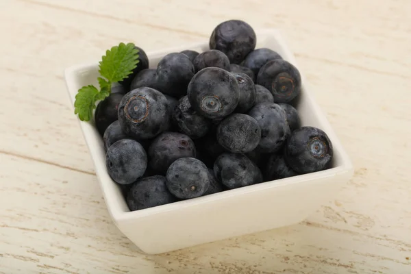 Ripe Blueberry in the bowl — Stock Photo, Image