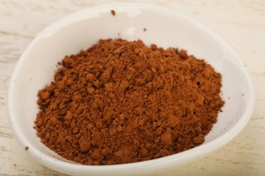 Kabın içinde kakao tozu