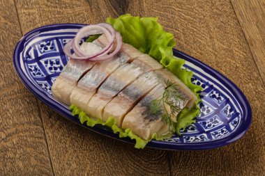 Dilimlenmiş ringa balığı filetosu