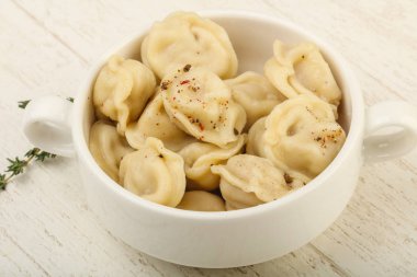 Haşlanmış Rus köfte