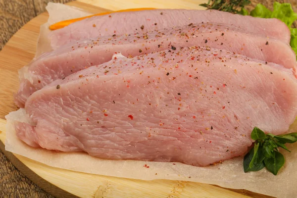 Raw turkey steak — Stock Photo, Image