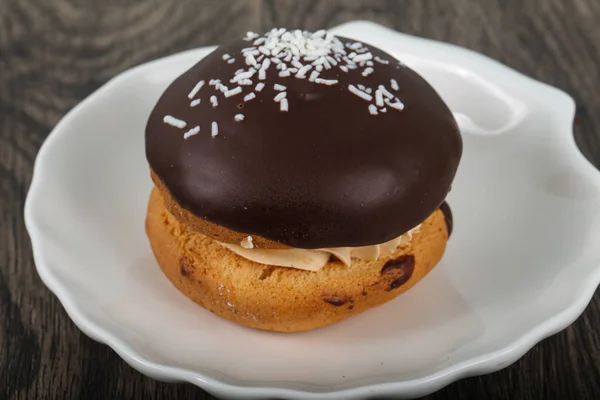 Sweet Bouchee cake — Stock Photo, Image