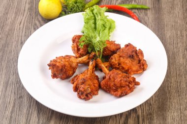 Hint geleneksel tavuk lolipop