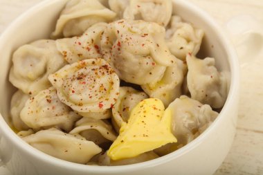 Haşlanmış Rus köfte