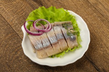 Dilimlenmiş ringa balığı filetosu