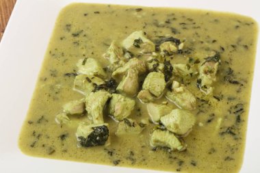 Tay geleneksel yeşil köri