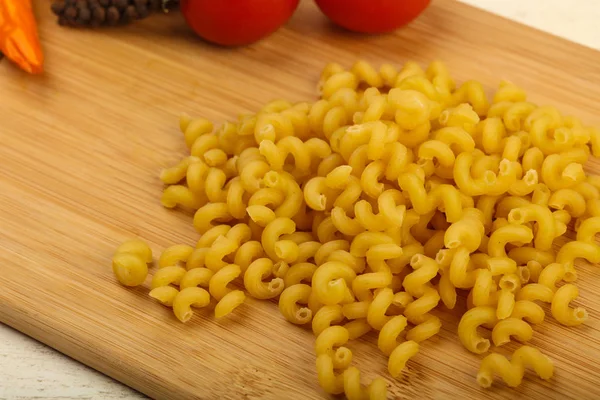 Rohe Fussili für Pasta — Stockfoto